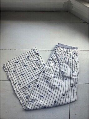 Croquette Striped Lounge Pants with Floral Embroidery